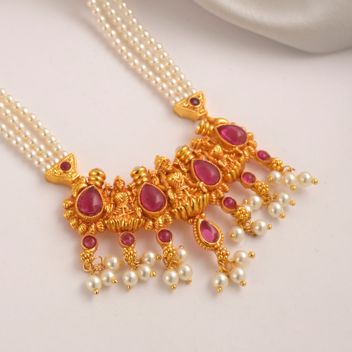 tanmaya raga antique long necklace
