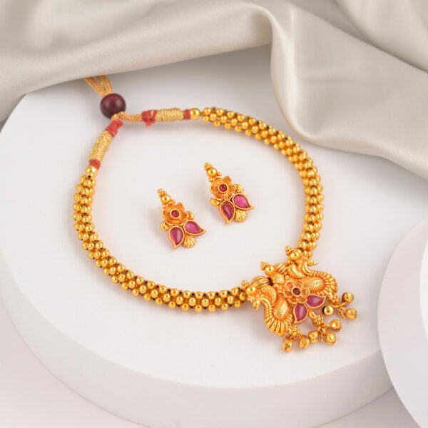 Top Jewellery Trends for 2025: What’s Hot This Year?