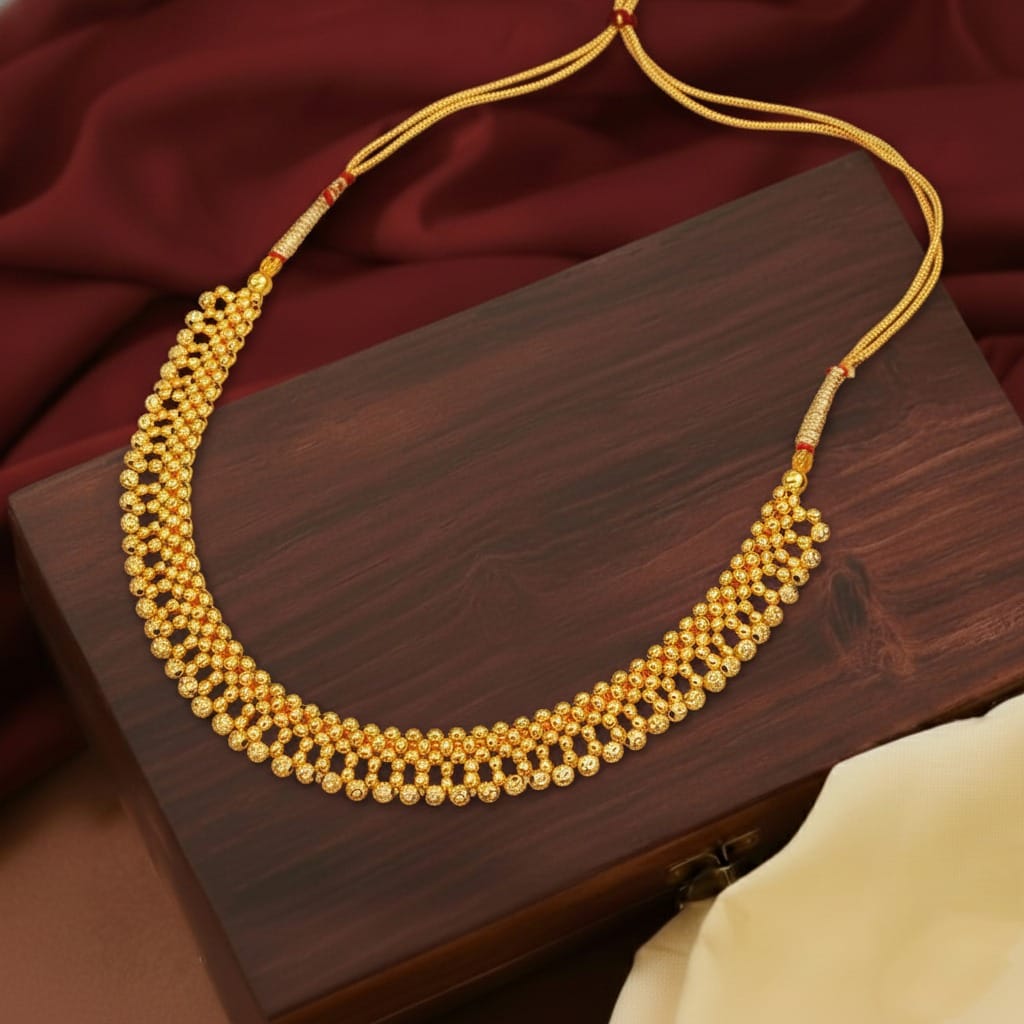 ratnavalgu kolhapuri thushi