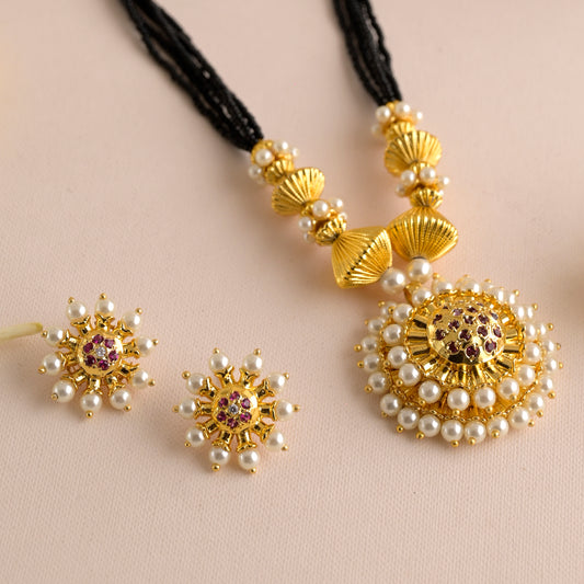 Saajghat Thushi Mangalsutra