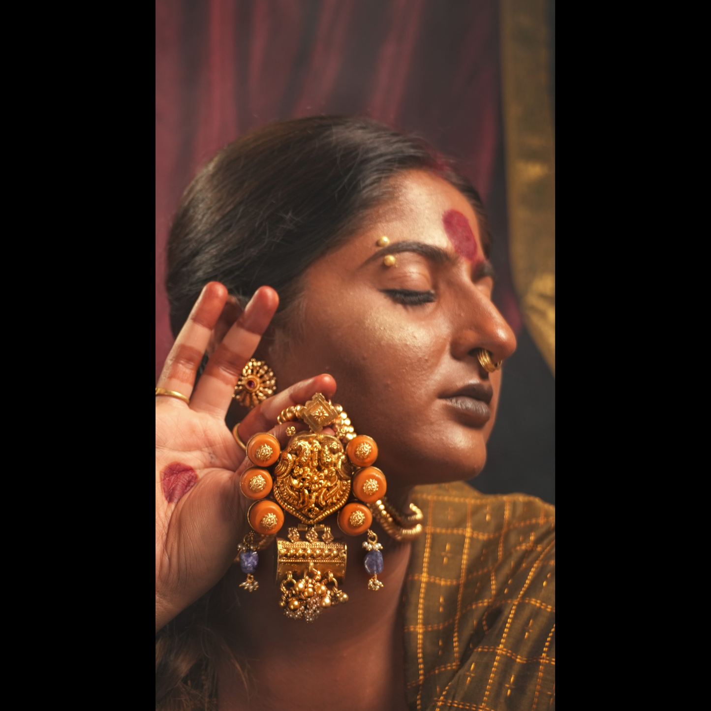 garud maal silver necklace set (with earrings)