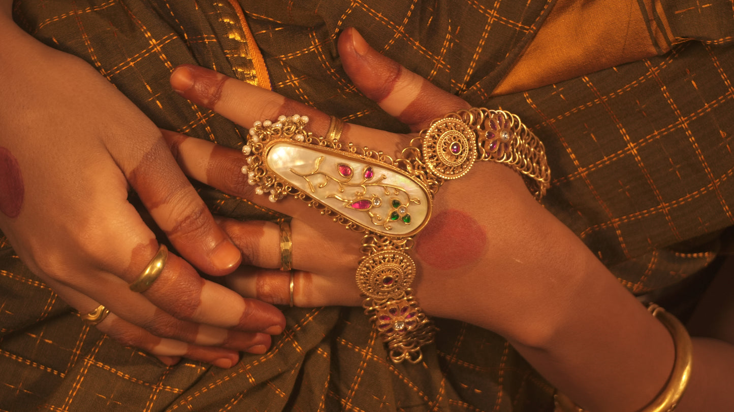 rajas meenakari kundan maal