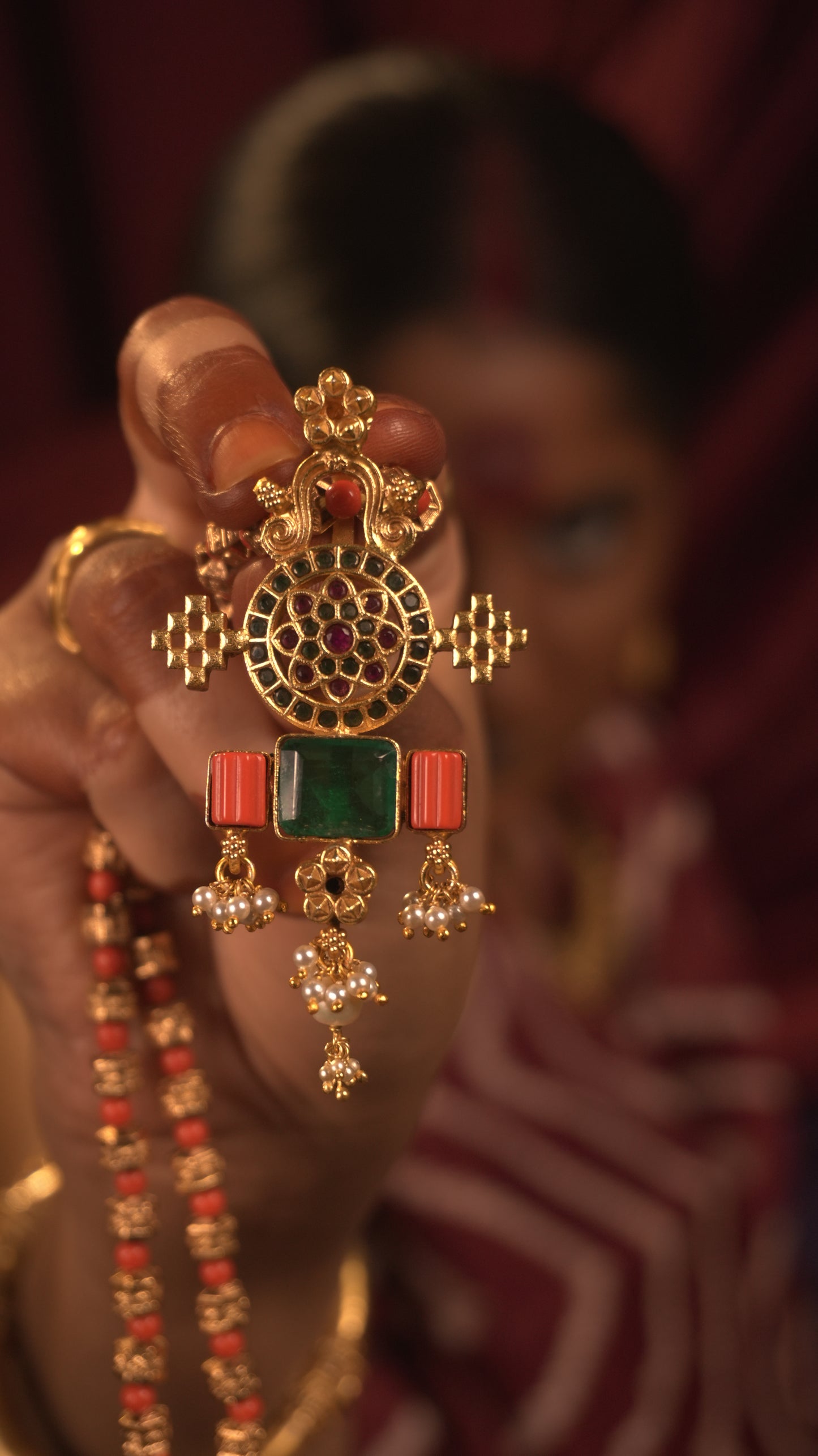 praval silver necklace