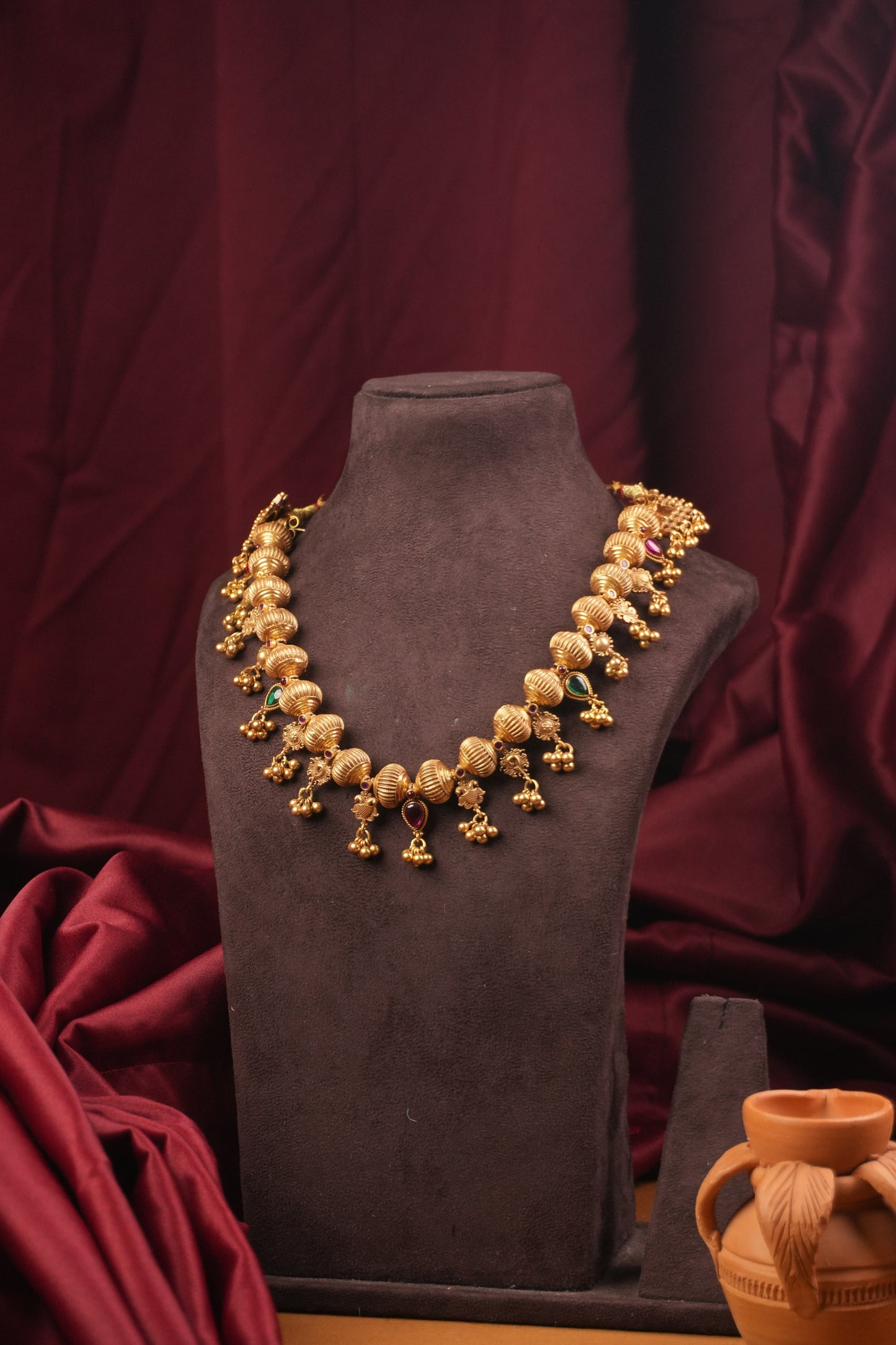 silver saaj necklace