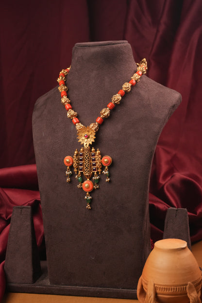 Saundrya Silver Necklace