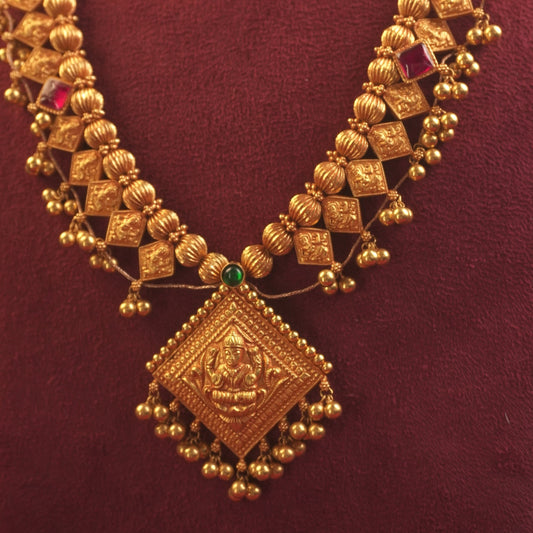 Abhijat Antique Kolhapuri Saaj