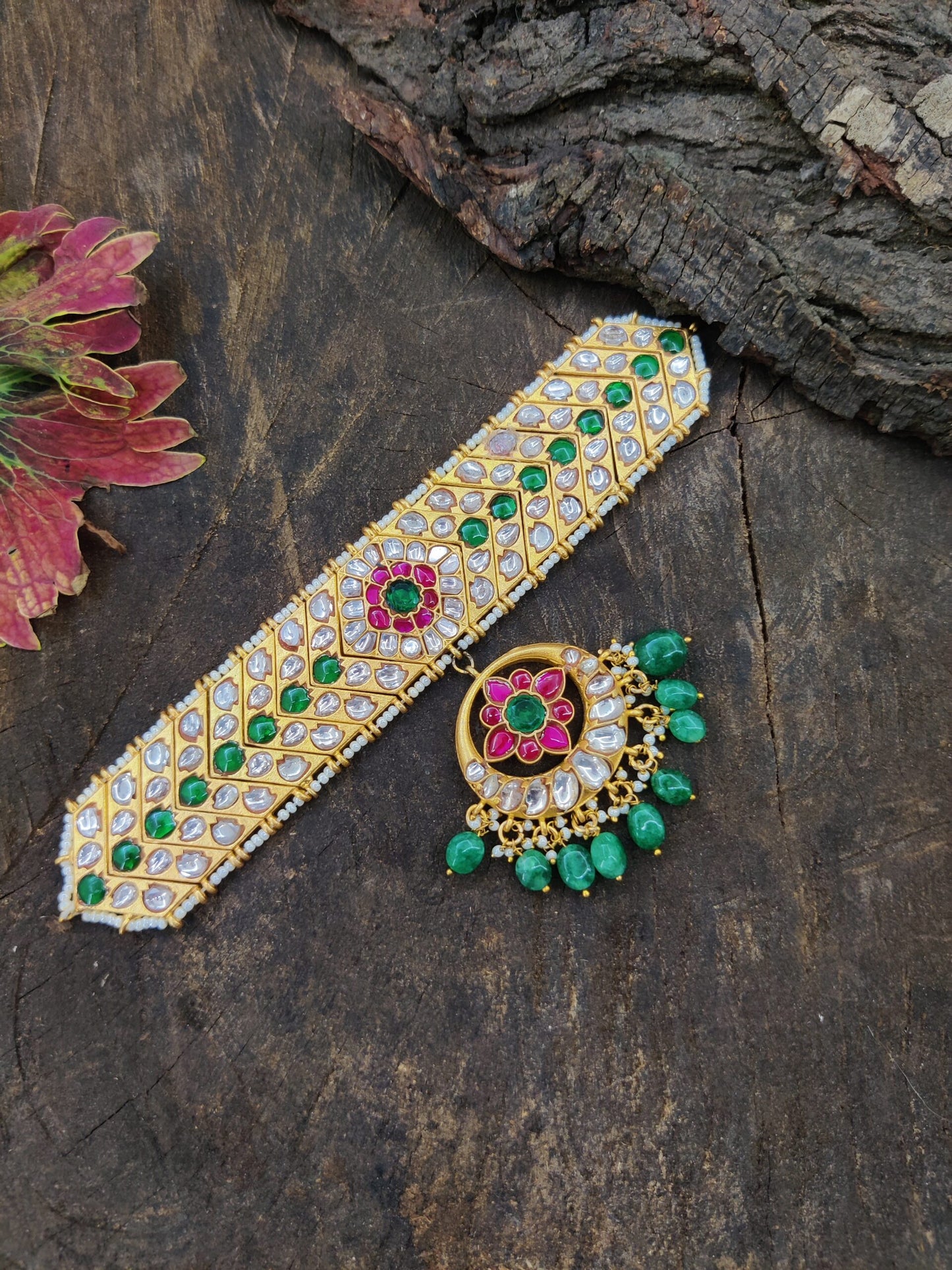 vandanshri kundan necklace