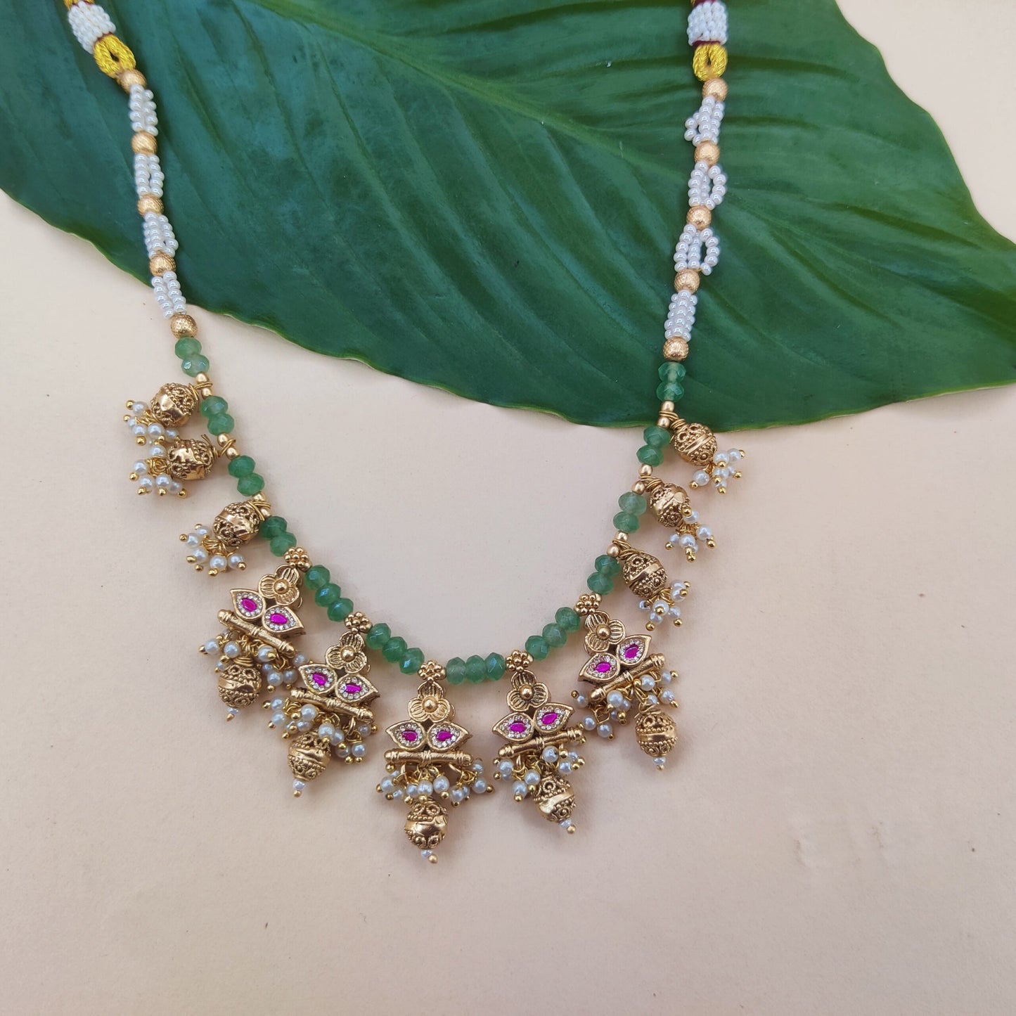kundan pan necklace