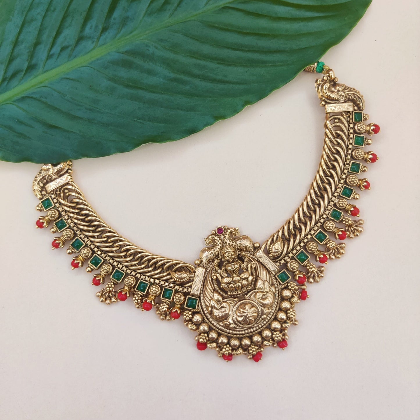 jagdamba antique necklace