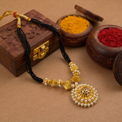 kolhapuri mangalsutra