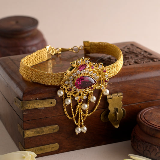 Mor Pankh Pearl Bajubandh