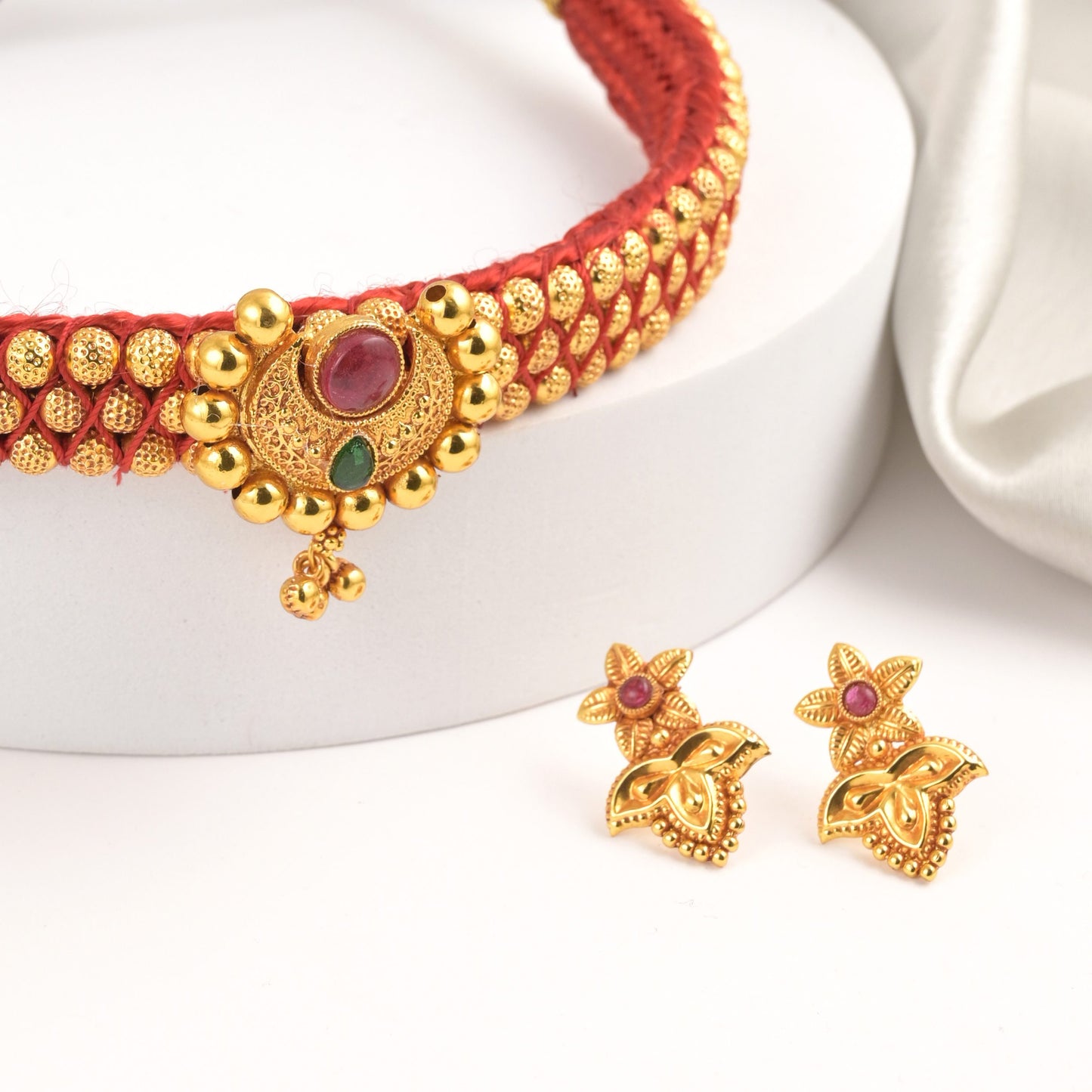 kolhapuri antique thushi