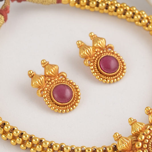 Kundalini Kolhapuri Antique Thushi