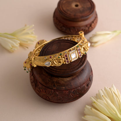 Rang Mahal AD Bracelet