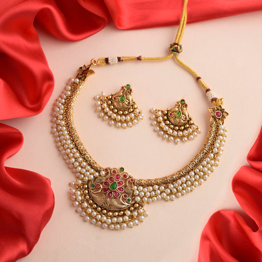 SuvarNakshi Short Necklace