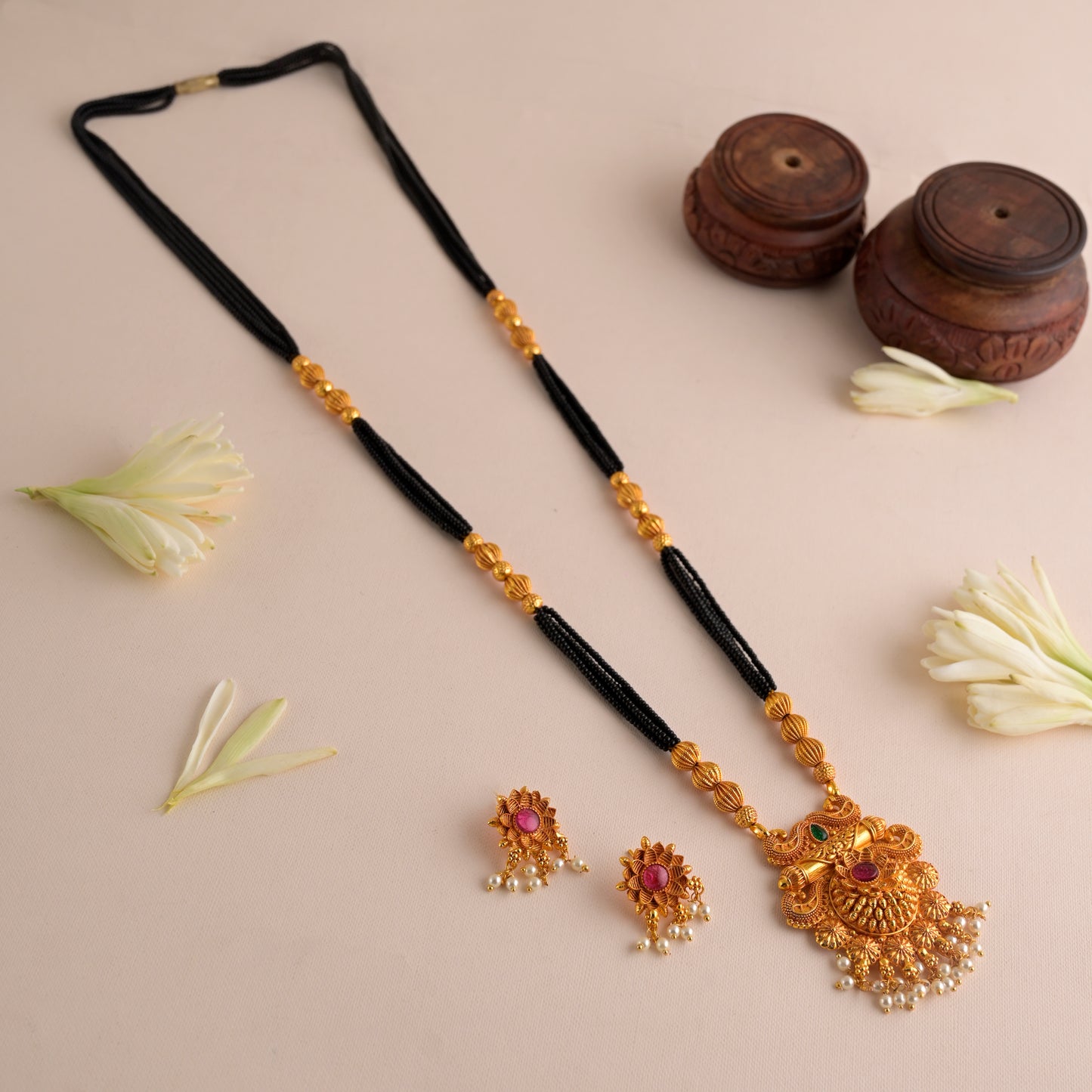 swarn bindu mangalsutra