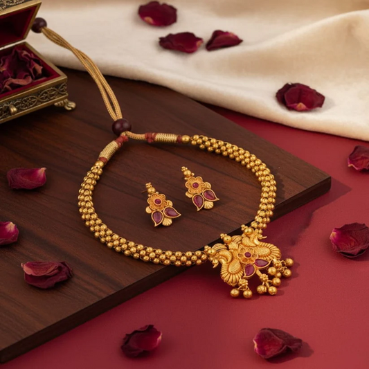 Varnika Kolhapuri Antique Thushi