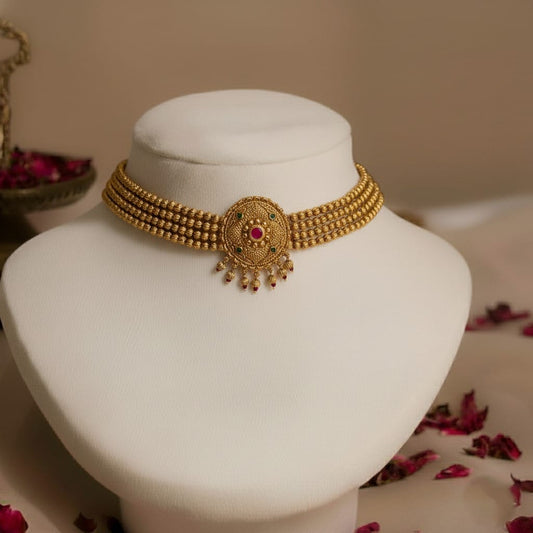 Surykant choker