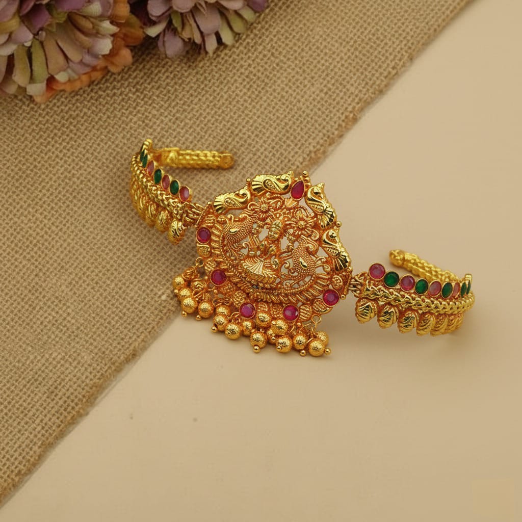 lakshmivati antiqe bajubandh