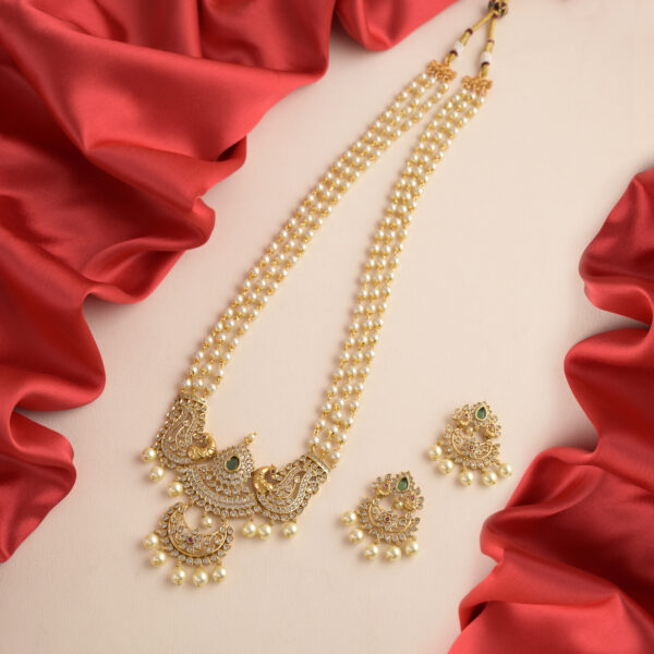 Hamsa Rajni Antique Moti Necklace Set