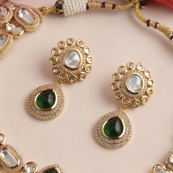 Kundan Short Necklace